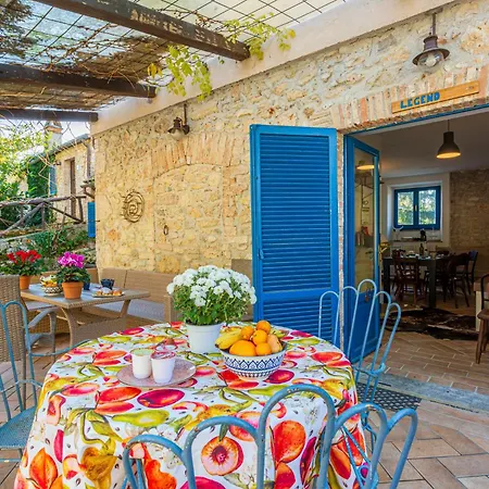 Radius Horse Ranch Bed & Breakfast *