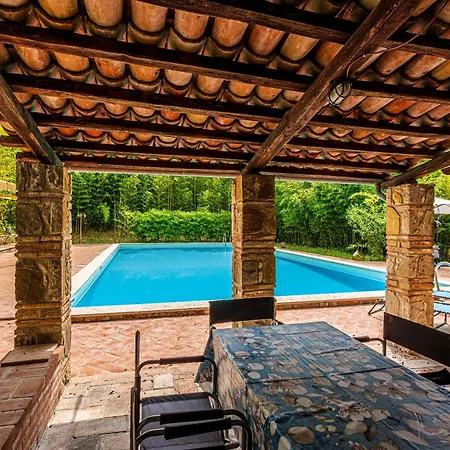 Bed & Breakfast Radius Horse Ranch *